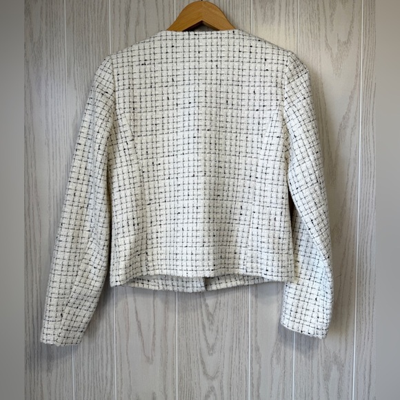 Banana Republic BOUCLÉ MOTO IVORY JACKET - Size 2 NWT - Picture 5 of 5